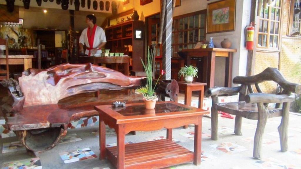 The Lotus Garden Bed and Breakfast Puerto Princesa Exterior foto