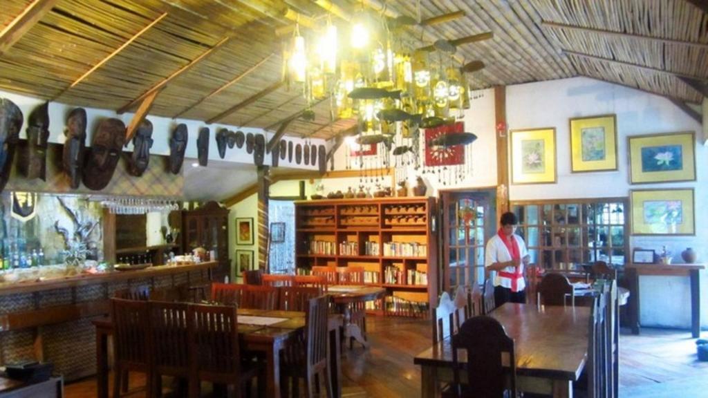 The Lotus Garden Bed and Breakfast Puerto Princesa Exterior foto