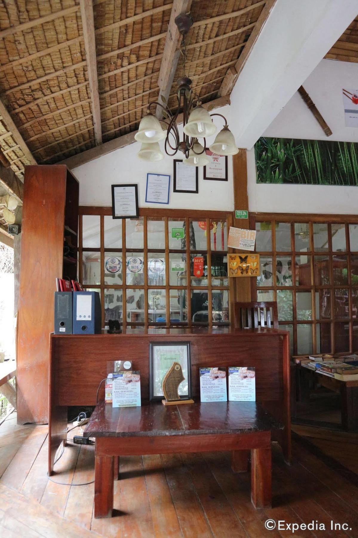 The Lotus Garden Bed and Breakfast Puerto Princesa Exterior foto